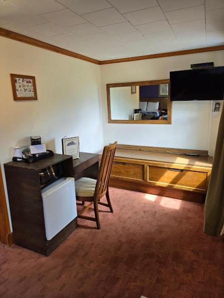 Mount Jefferson View Motel Randolph Ngoại thất bức ảnh